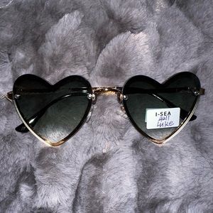 unisex, gray heart shaped sunglasses brand new never used